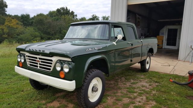 1962 Dodge Power Wagon W200