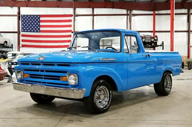 1962 Ford F-100 --