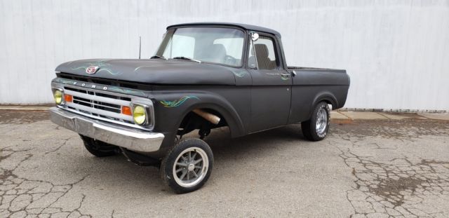 1962 Ford F-100