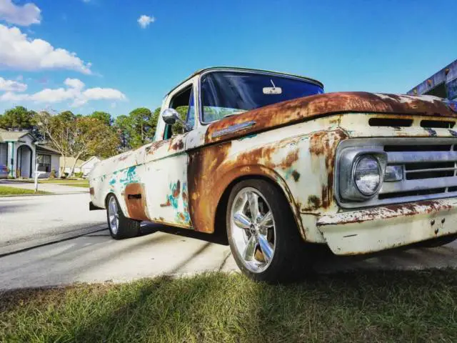 1962 Ford F-100