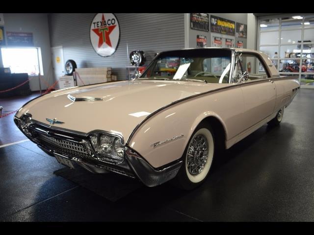 1962 Ford Thunderbird