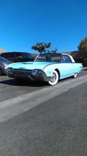 1962 Ford Thunderbird