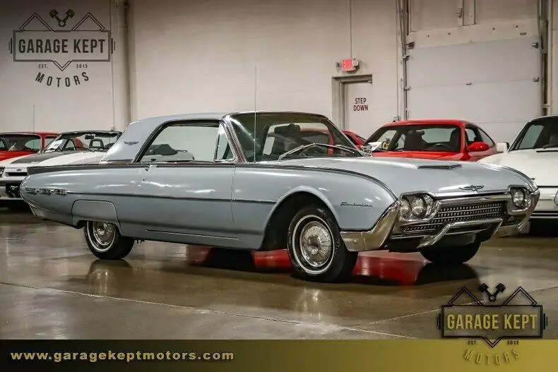 1962 Ford Thunderbird