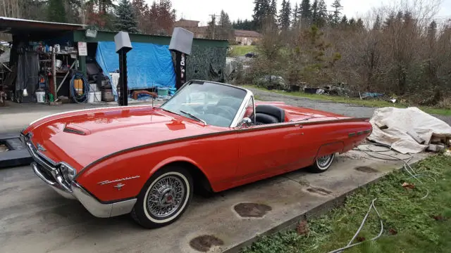 1962 Ford Thunderbird