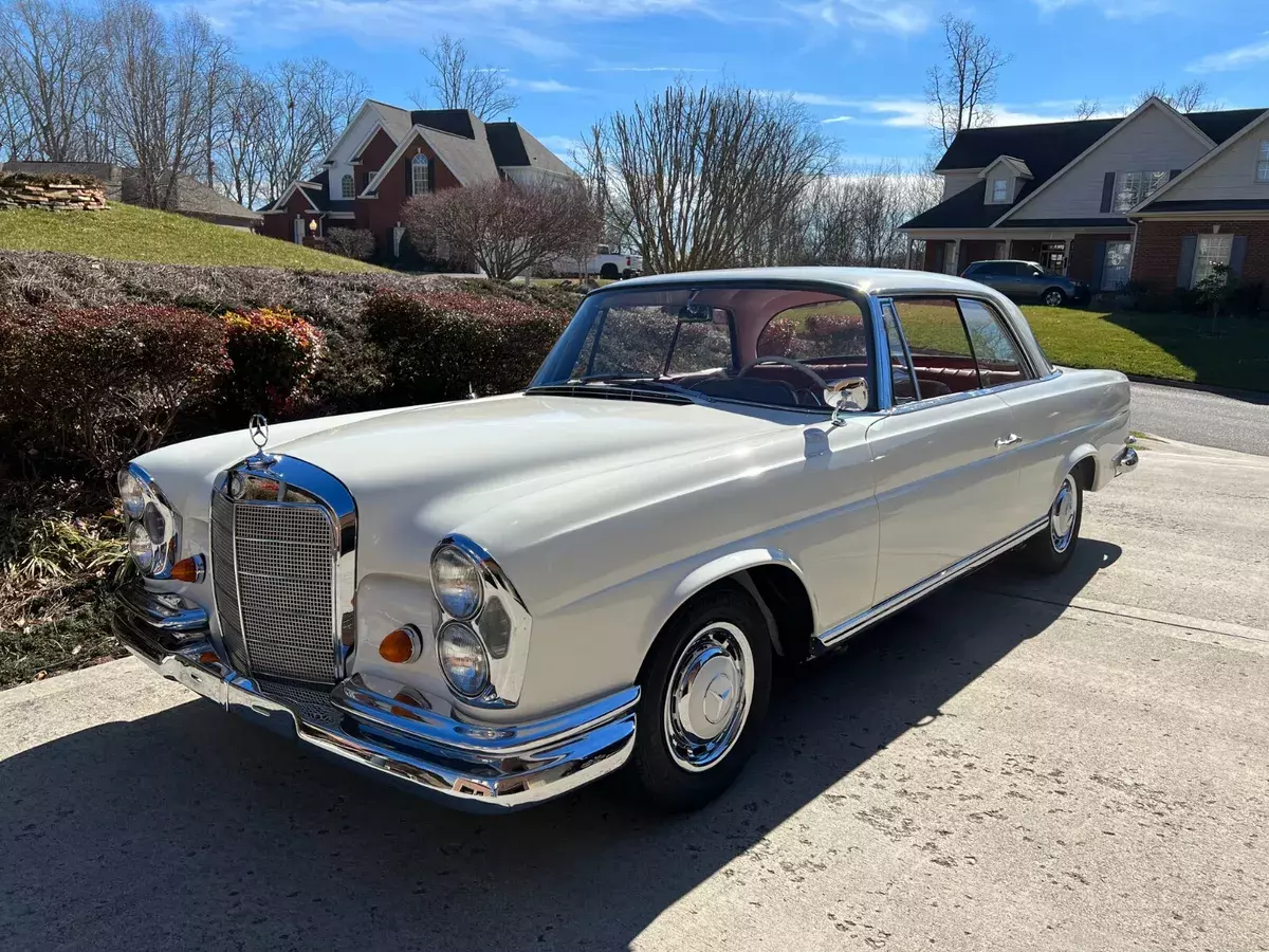 1962 Mercedes-Benz 220 SE