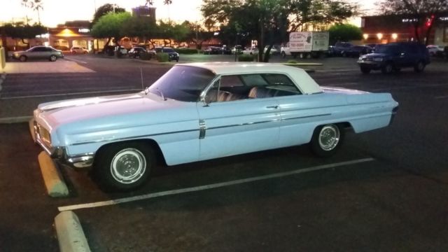 1962 Oldsmobile Starfire