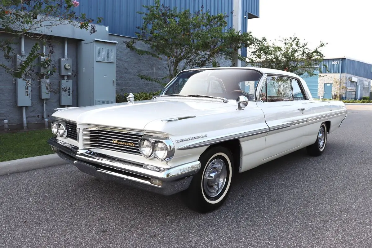 1962 Pontiac Bonneville 