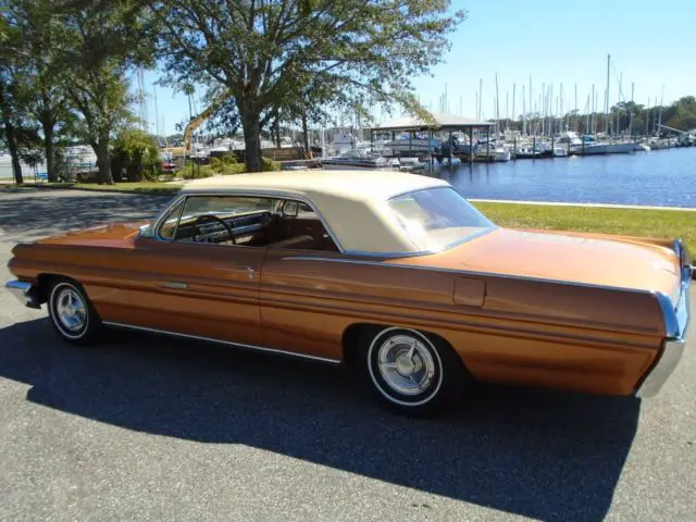 1962 Pontiac Grand Prix Sport Coupe