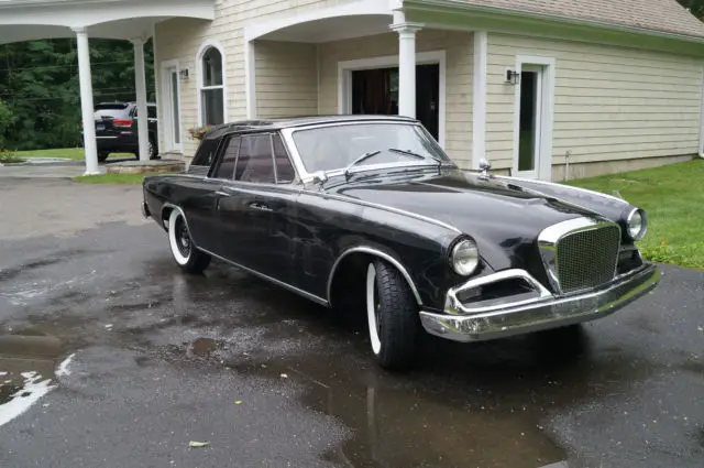 1962 Studebaker GT Hawk