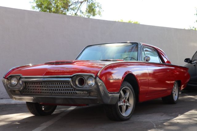 19620000 Ford Thunderbird Hardtop