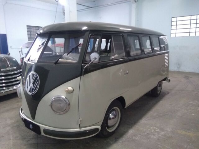 1962 Volkswagen Bus/Vanagon