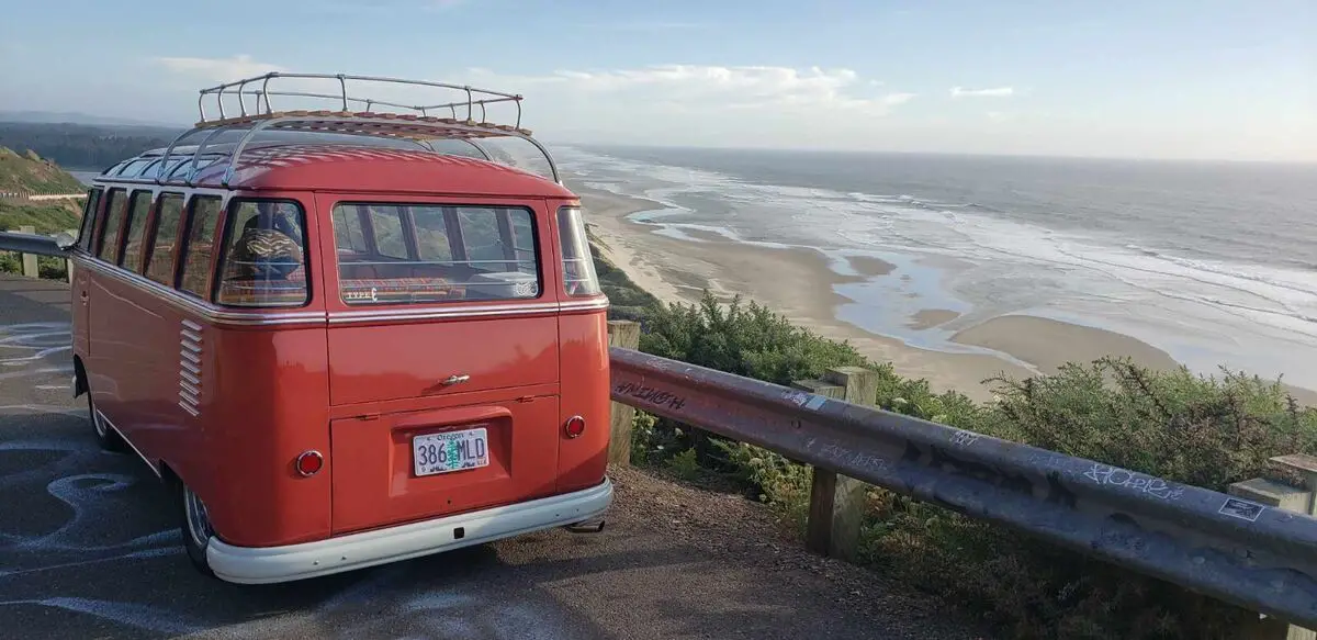 1962 Volkswagen Bus/Vanagon 1962 VOLKSWAGEN BUS/VANAGON 23 WINDOW