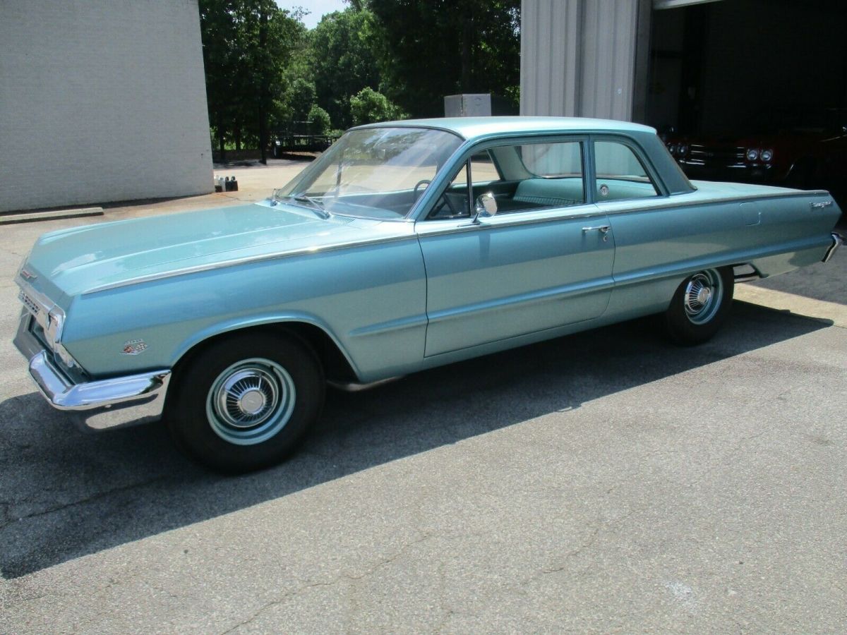 1963 Chevrolet Impala Biscayne