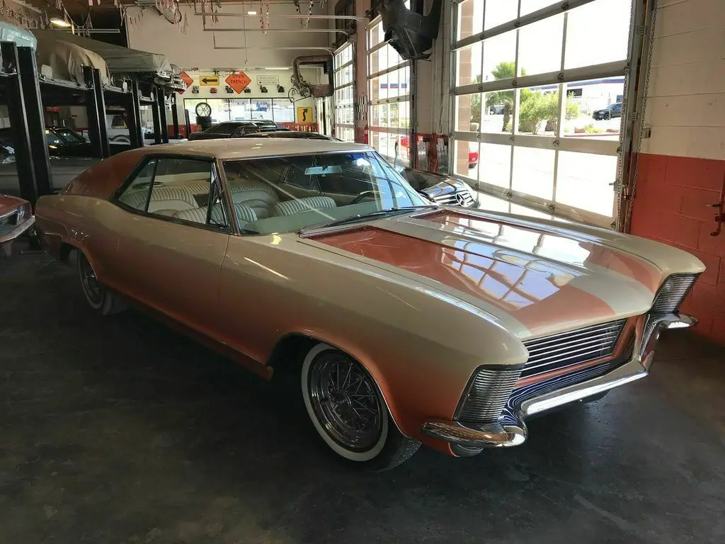 1963 Buick Riviera by Gene Winfield