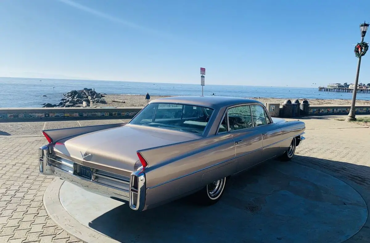 1963 Cadillac de Ville