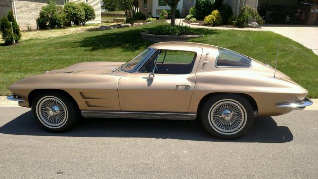 1963 Chevrolet Corvette leather