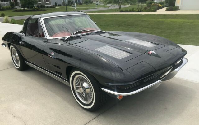 1963 Chevrolet Corvette Split Window Coupe