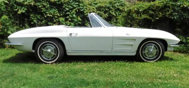 1963 Chevrolet Corvette convertable