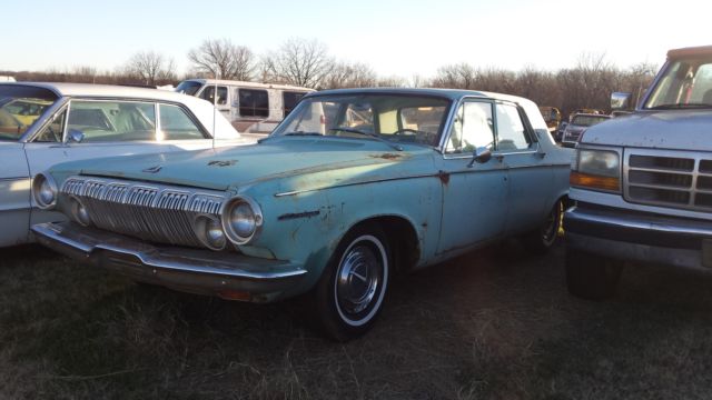 1963 Dodge 330 Sedan 4 door