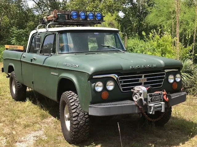 1961 Dodge Power Wagon