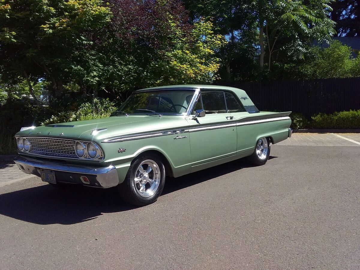 1963 Ford Fairlane 500 Sports Coupe