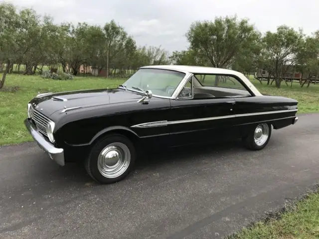 1963 Ford Falcon FUTURA 2DR HARTOP 4 SPEED BUCKETS AC NICE