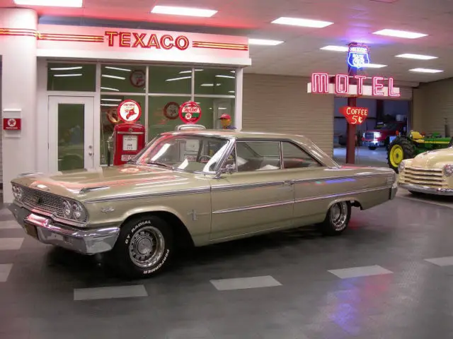 1963 Ford Galaxie