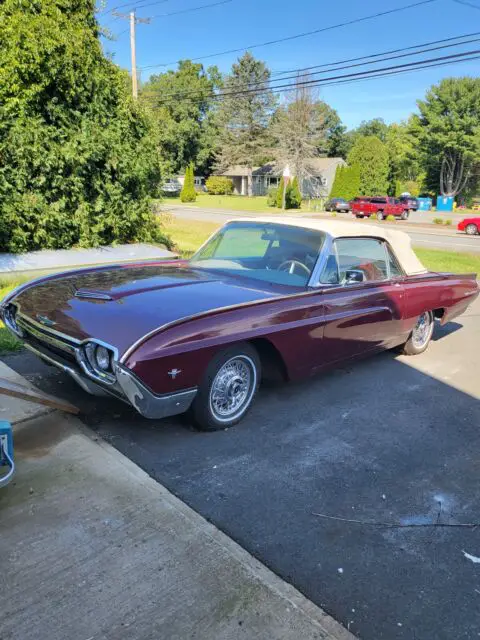 1963 Ford Thunderbird 390