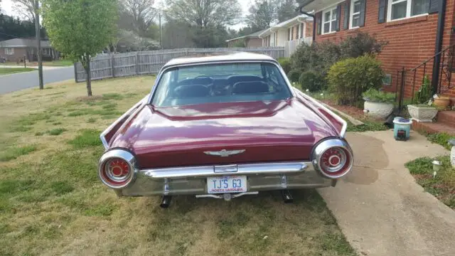 1963 Ford Thunderbird