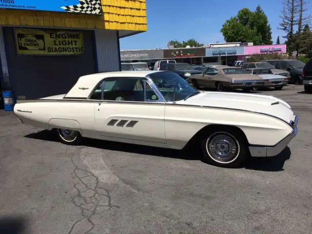 1963 Ford Thunderbird