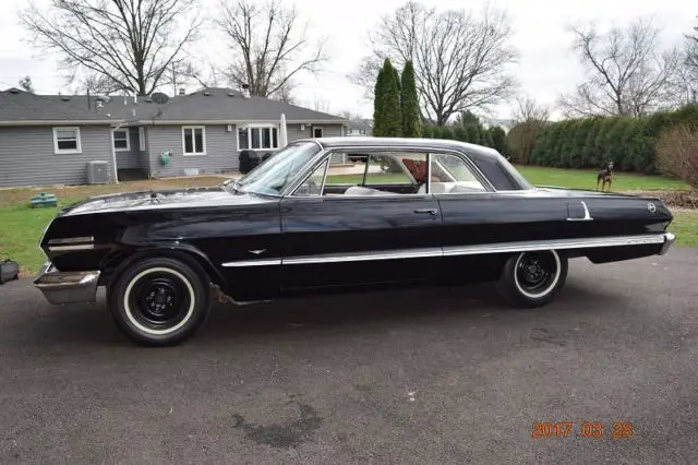 1963 Chevrolet Impala sport coupe