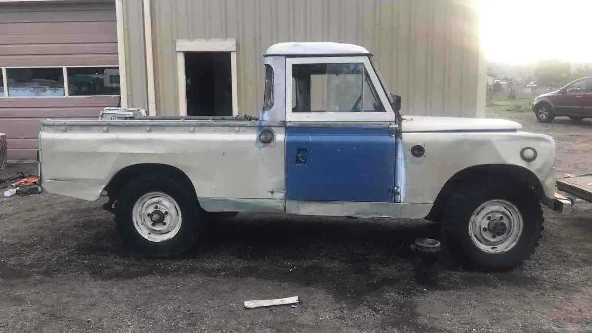 1963 Land Rover truck