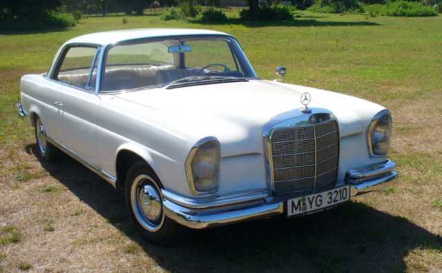 1963 Mercedes-Benz 200-Series European version