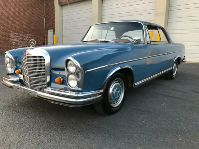 1963 Mercedes-Benz 300-Series 2 door