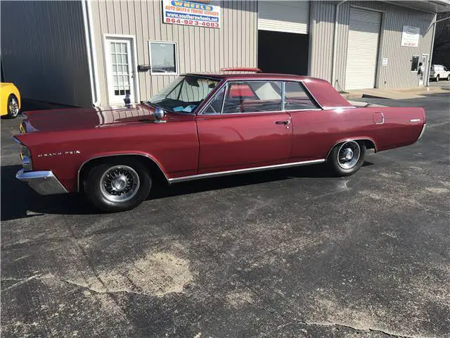 1963 Pontiac Grand Prix --