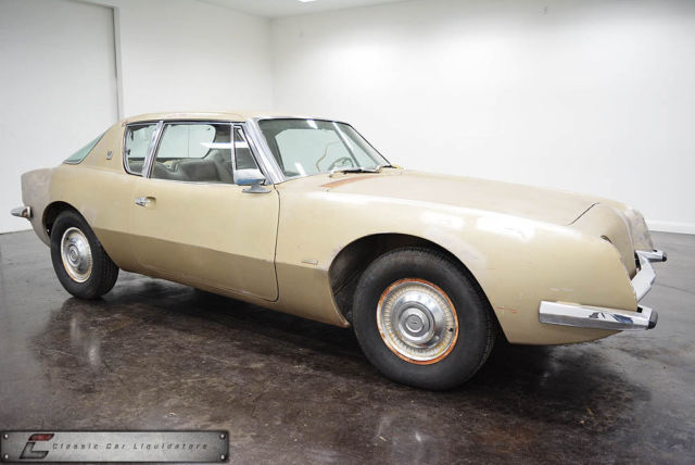 1963 Studebaker Avanti R2