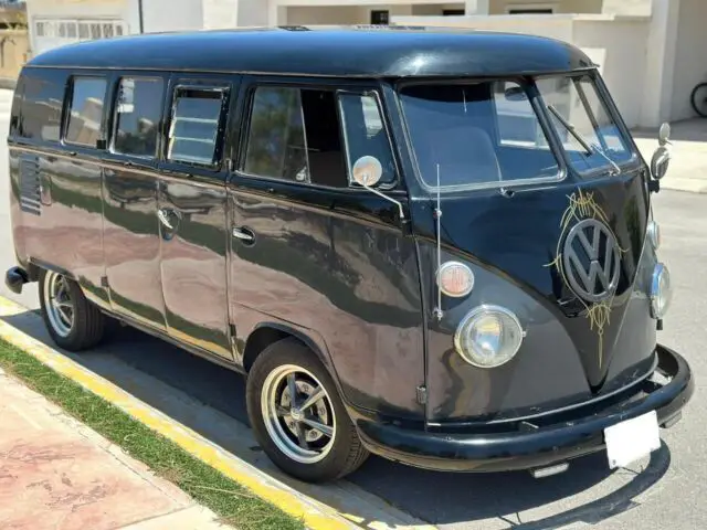 1963 Volkswagen Bus/Vanagon