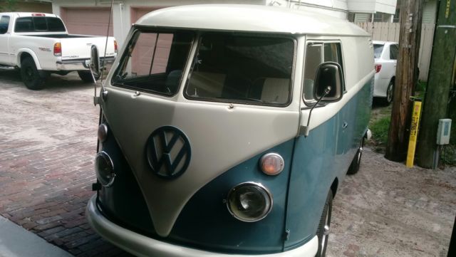 1963 Volkswagen Bus/Vanagon cargo