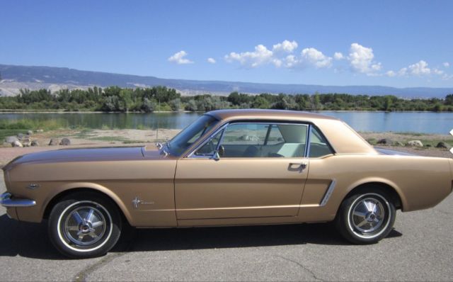 1964 Ford Mustang