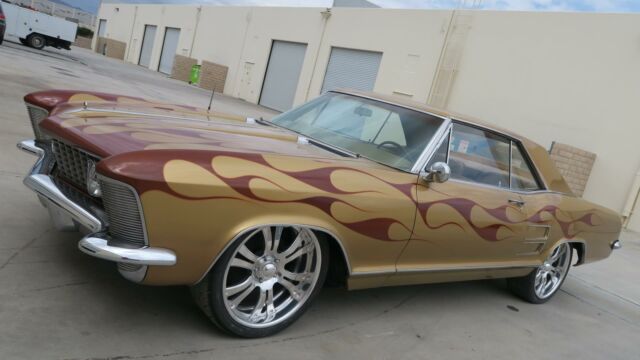 1964 Buick Riviera 465 WILDCAT! CUSTOM PAINT AND WHEELS!