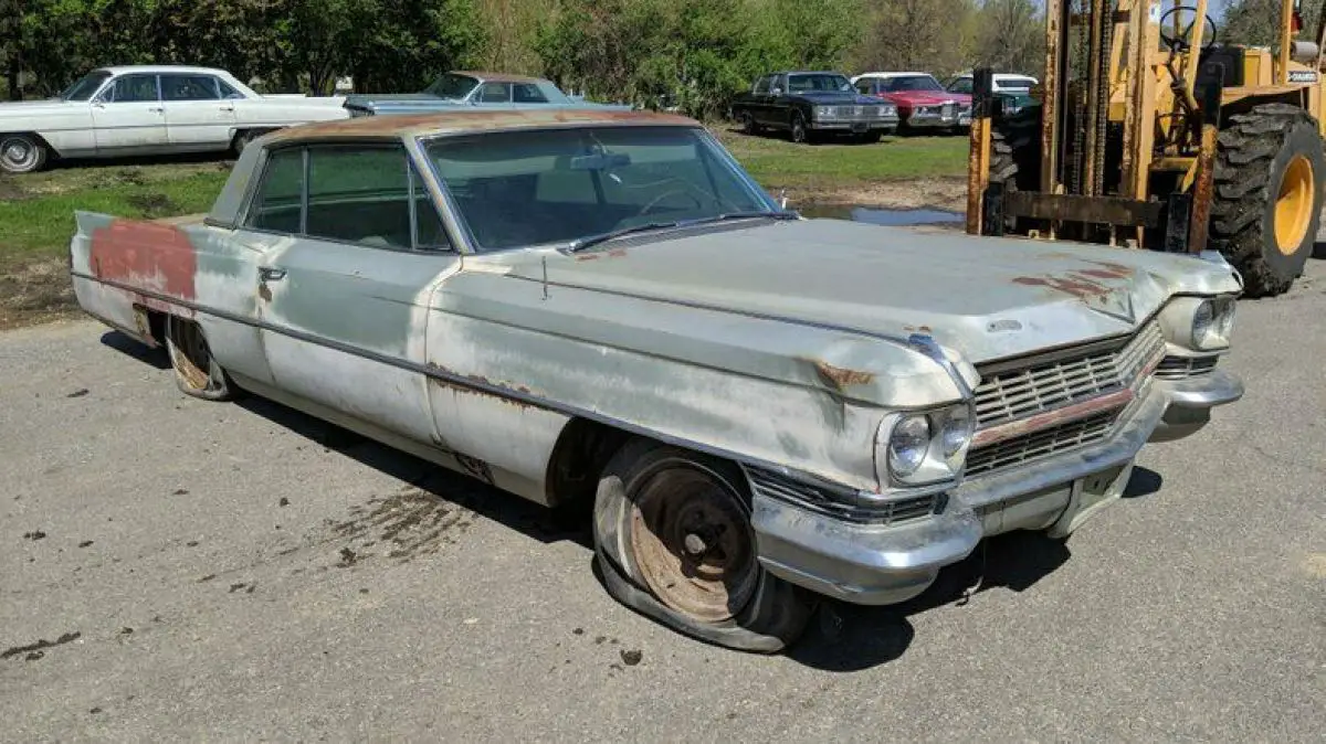 1964 Cadillac Series 62 2dr Hardtop