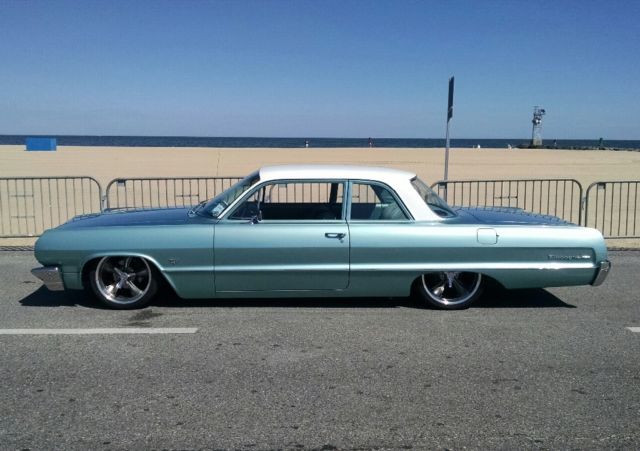 1964 Chevrolet Impala Biscayne