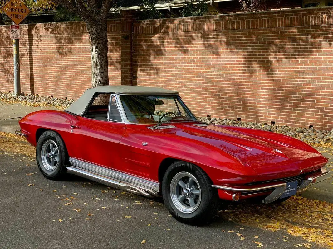 1964 Chevrolet Corvette Convertible 327ci V8/300hp, 4-speed Manual, 15&quo