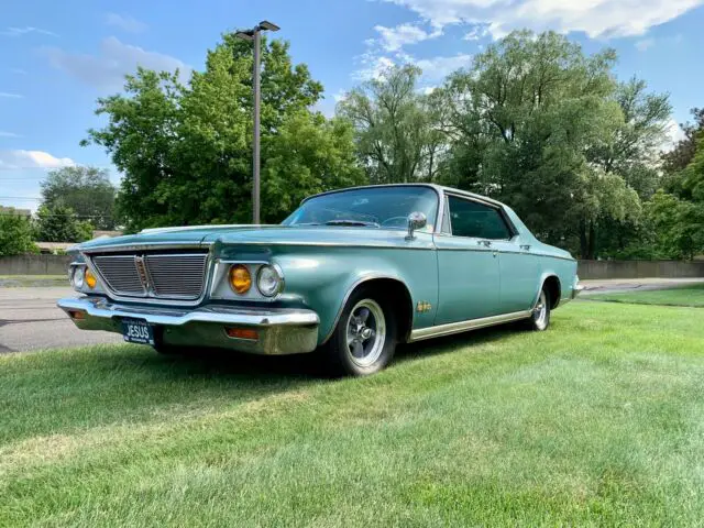 1964 Chrysler New Yorker 4 door