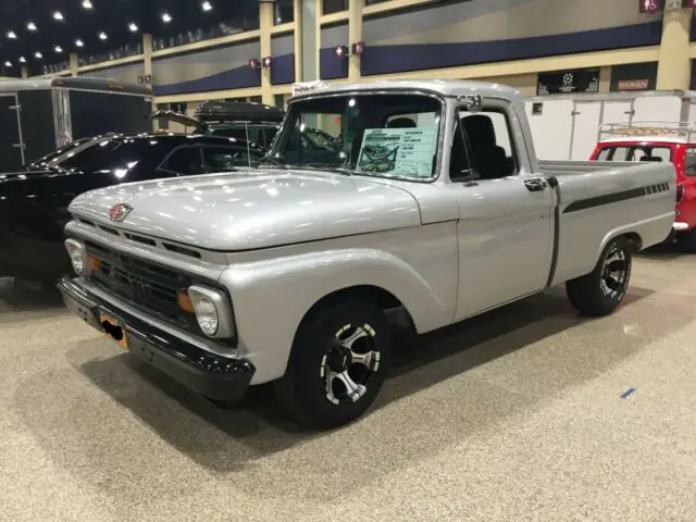 1964 Ford F-100 Custom Cab