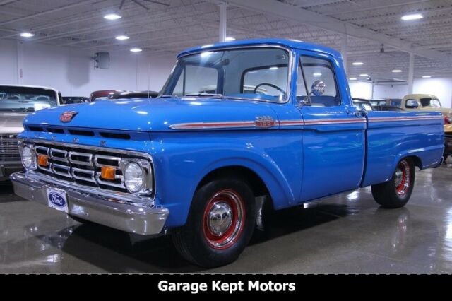 1964 Ford F-100 --