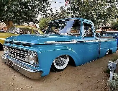 1964 Ford F100 Custom not a ratrod not chopped custom cab