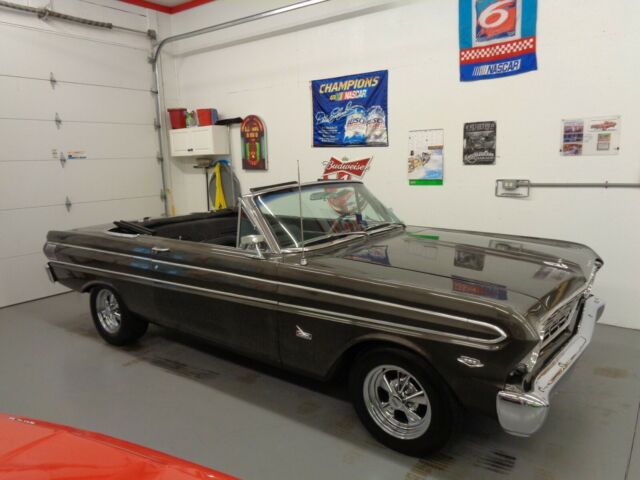 1964 Ford Falcon Futura