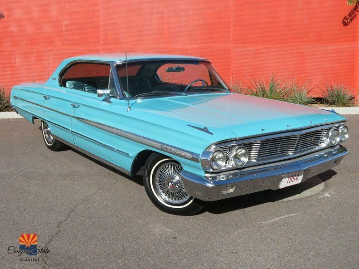 1964 Ford Galaxie Fastback