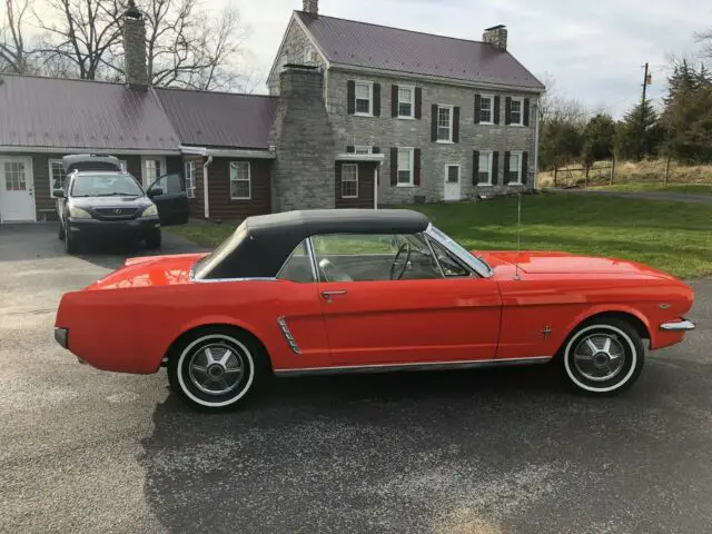 1964 Ford Mustang Convertible2